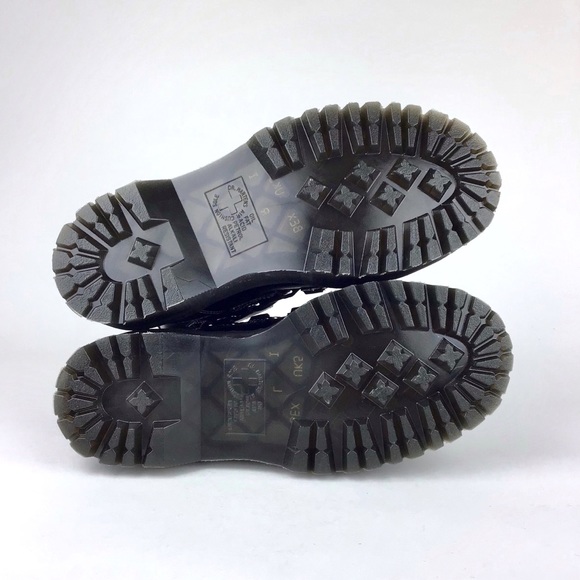 Dr. Martens x Hello Kitty Jadon Platform Boots - Picture 5 of 6